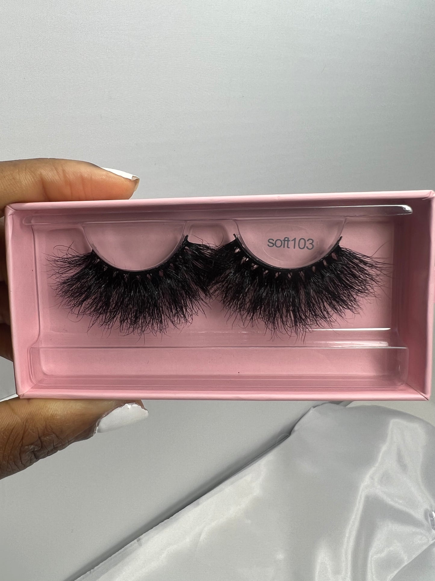 Mink lash extension (soft 103)